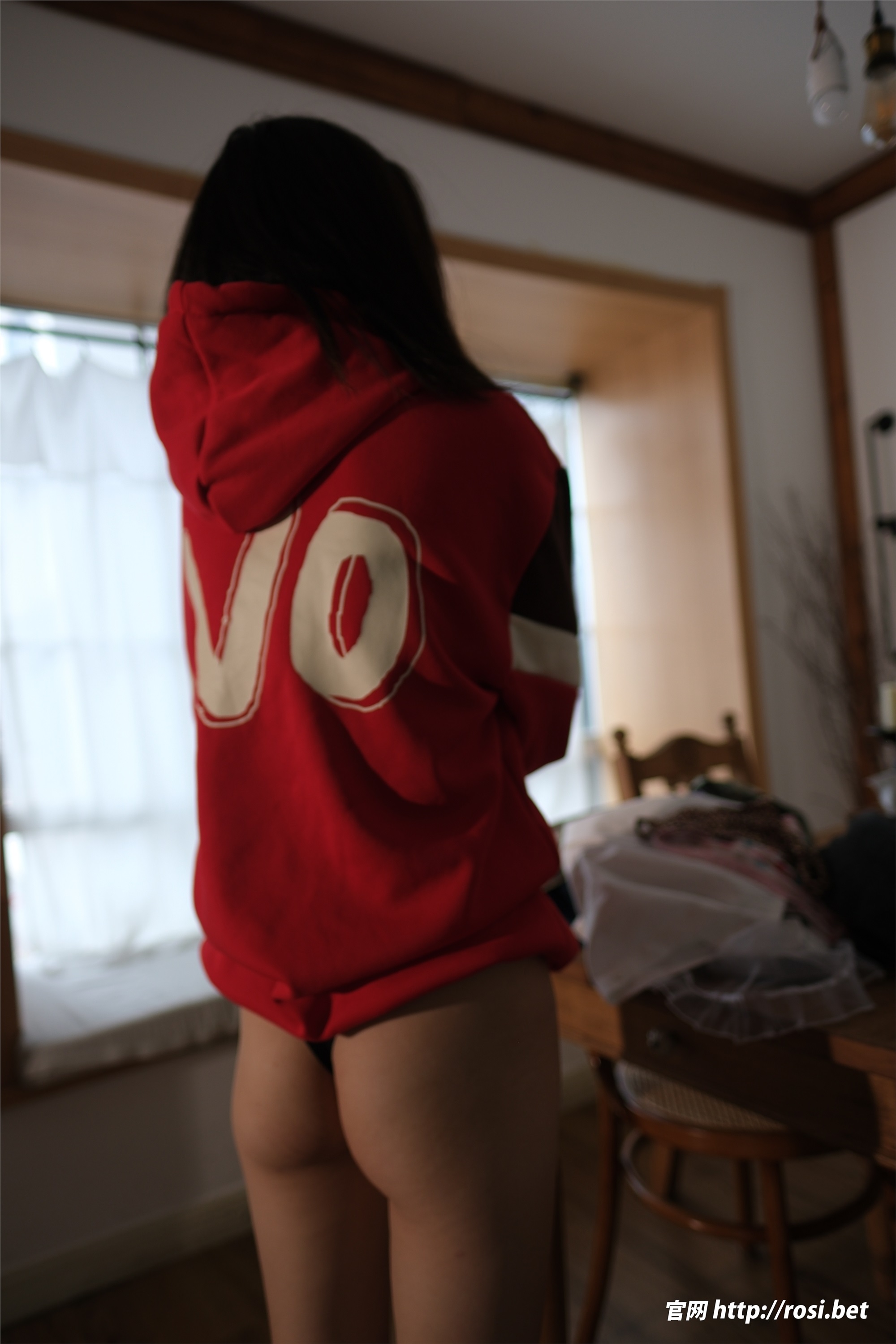 ROSI写真 2025.12.21 NO.5130